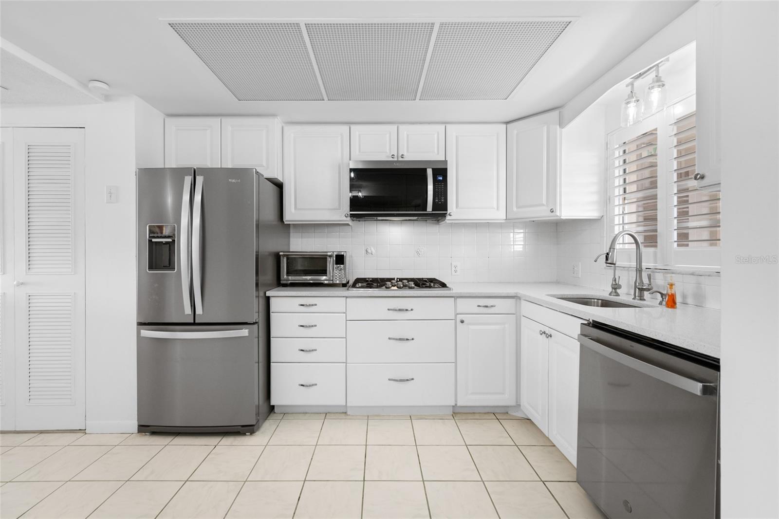 1847 SHORE DR S #509 — photo 11
