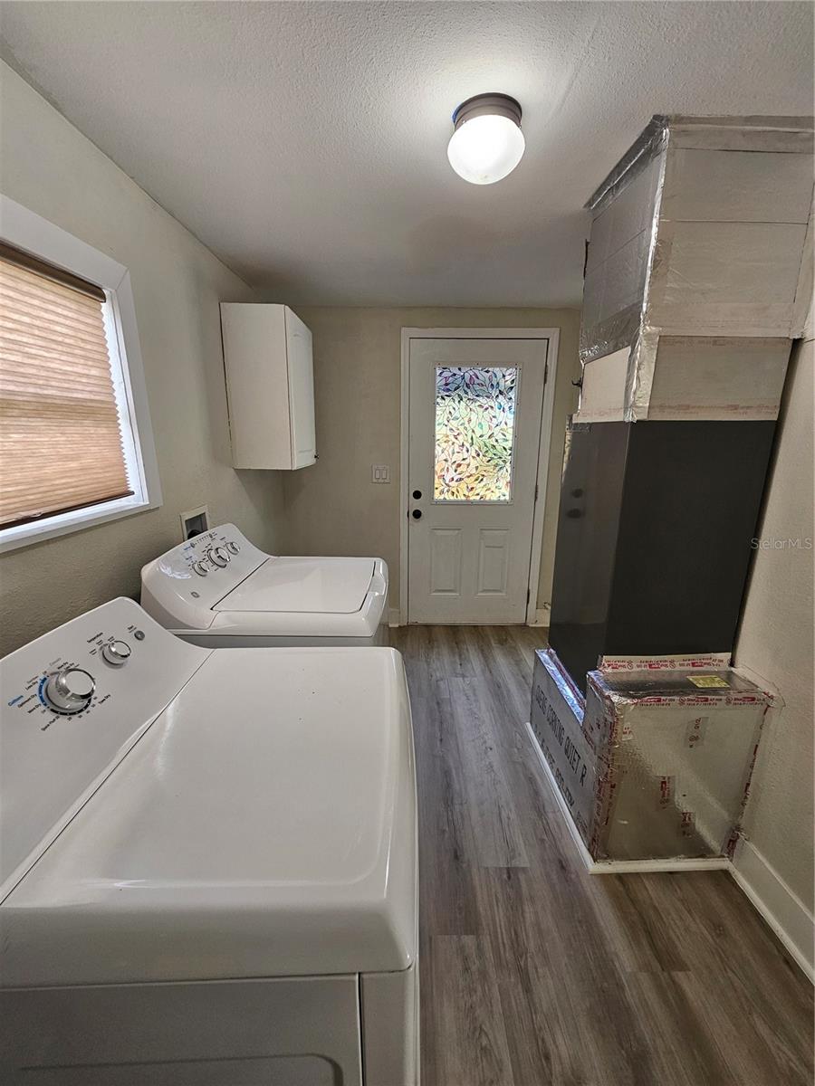 2436 ARAPAHO ST — photo 15