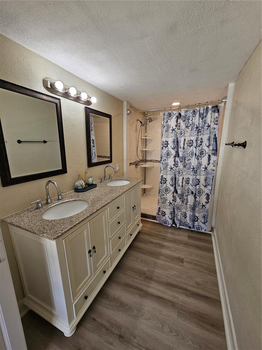 2436 ARAPAHO ST — photo 12
