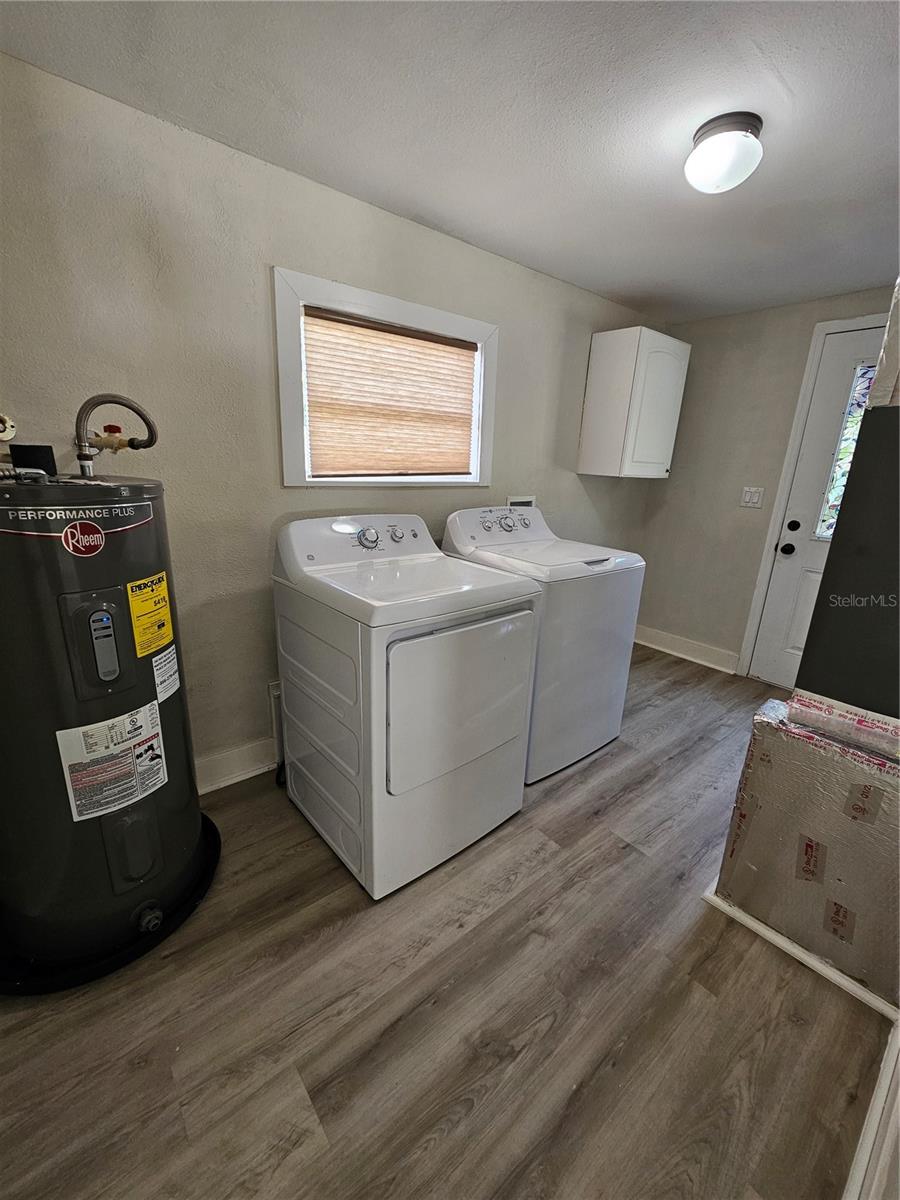 2436 ARAPAHO ST — photo 14