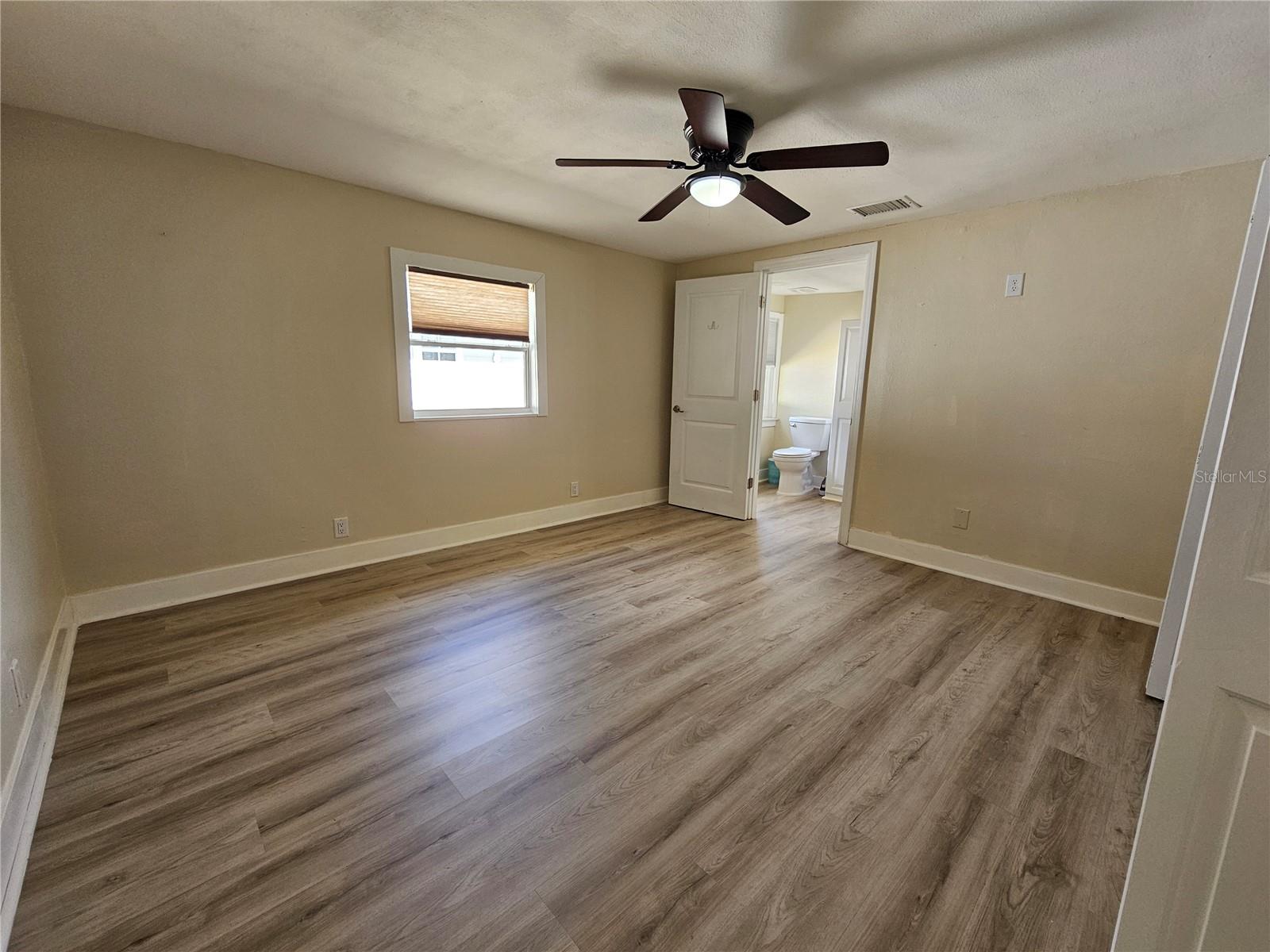 2436 ARAPAHO ST — photo 10