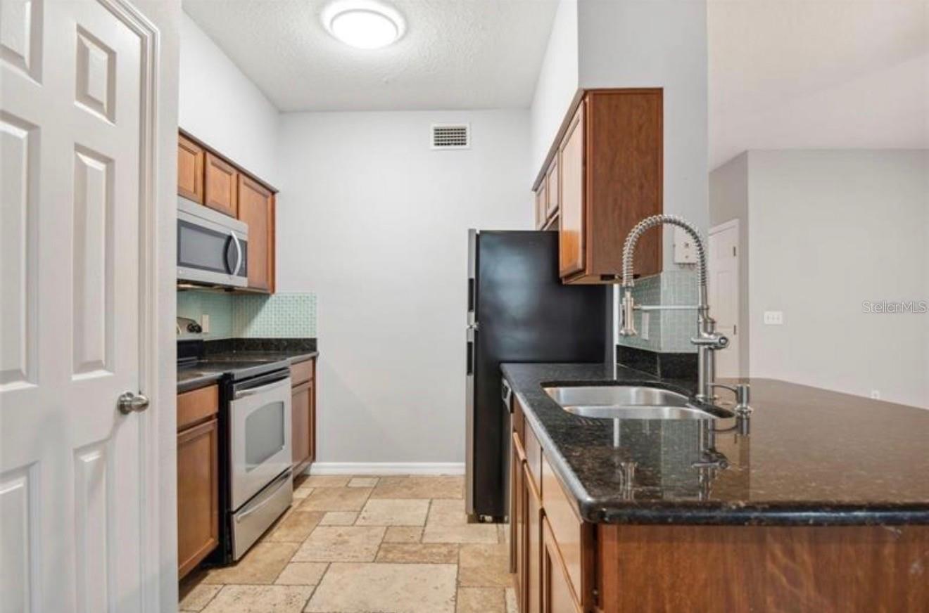 1810 E PALM AVE #1205 — photo 12