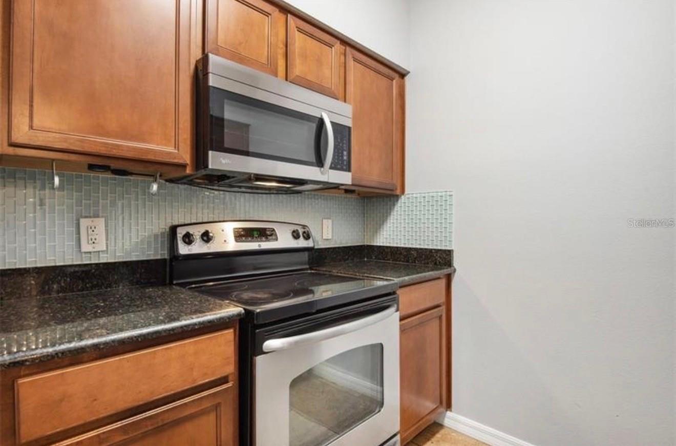 1810 E PALM AVE #1205 — photo 13