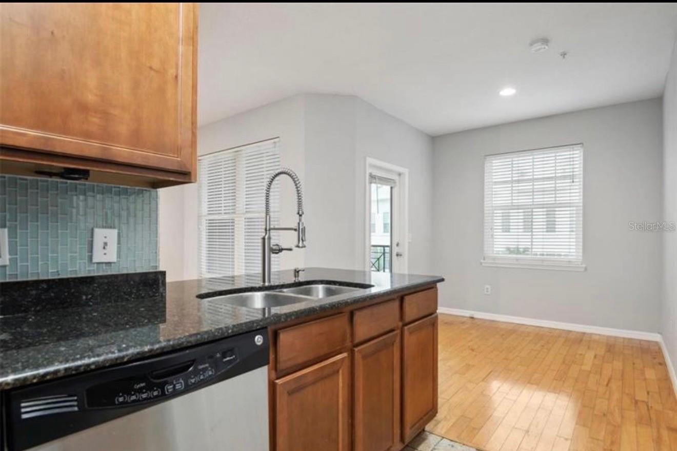 1810 E PALM AVE #1205 — photo 14