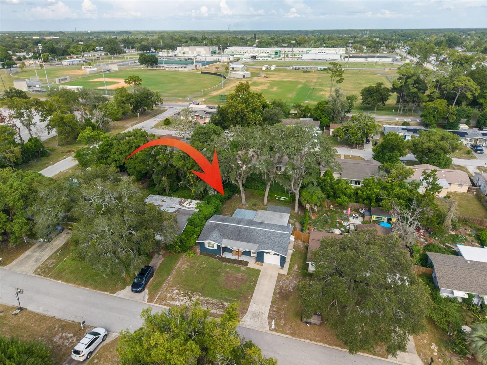 5030 OVERLOOK DR — photo 38