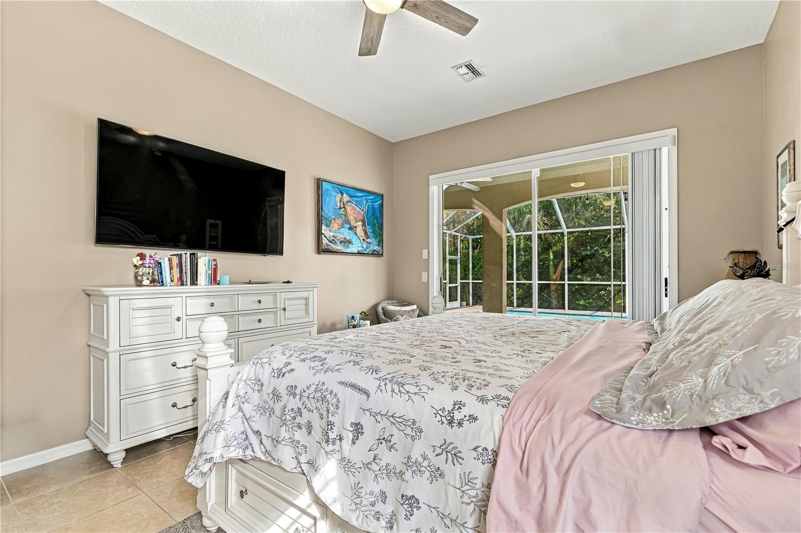 439 DENISE ST — photo 30