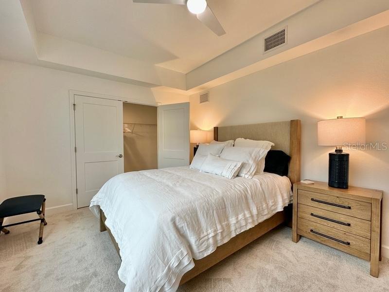 125 ISLAND WAY #305 — photo 32