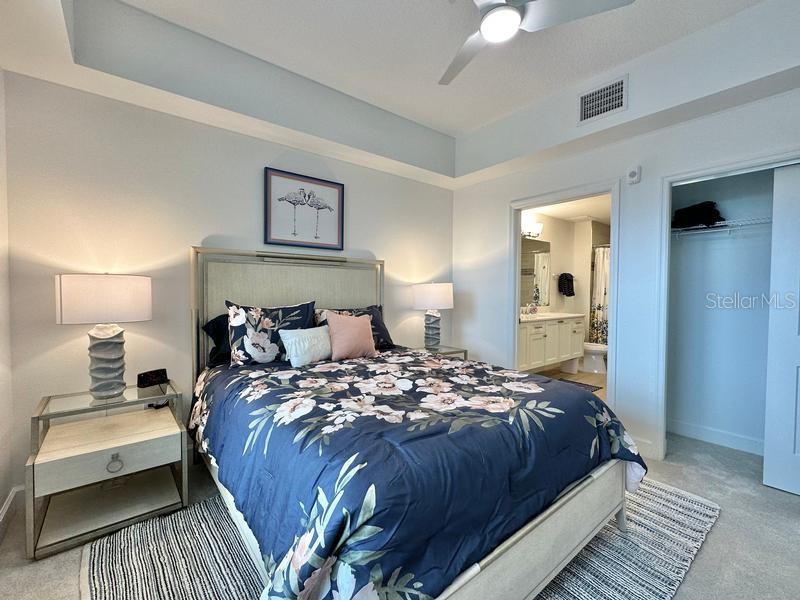 125 ISLAND WAY #305 — photo 35