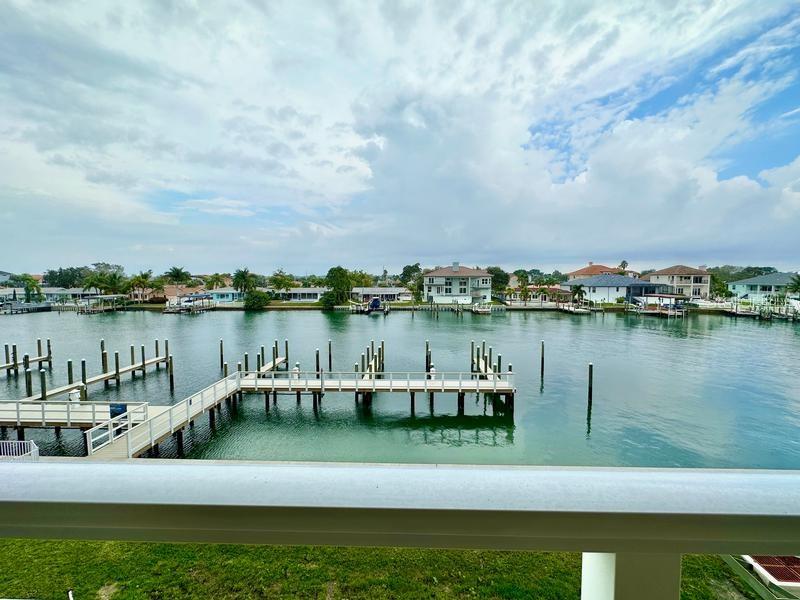 125 ISLAND WAY #305 — photo 7