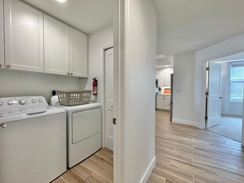 125 ISLAND WAY #305 — photo 29