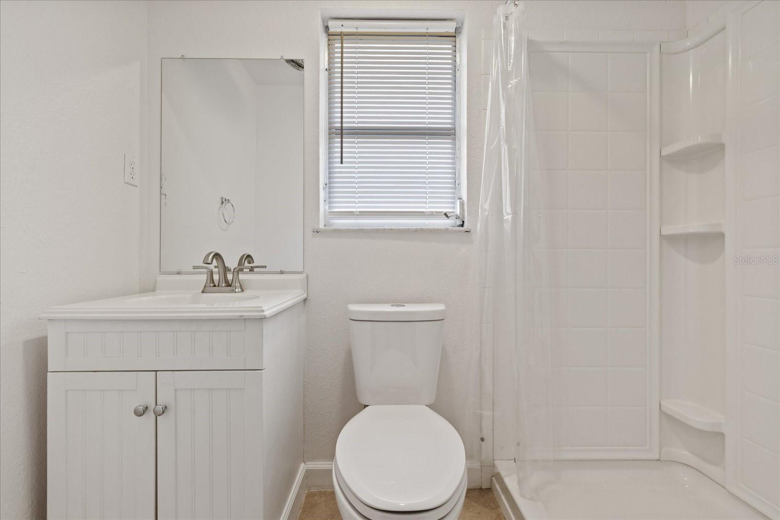 5900 AVOCADO ST — photo 23