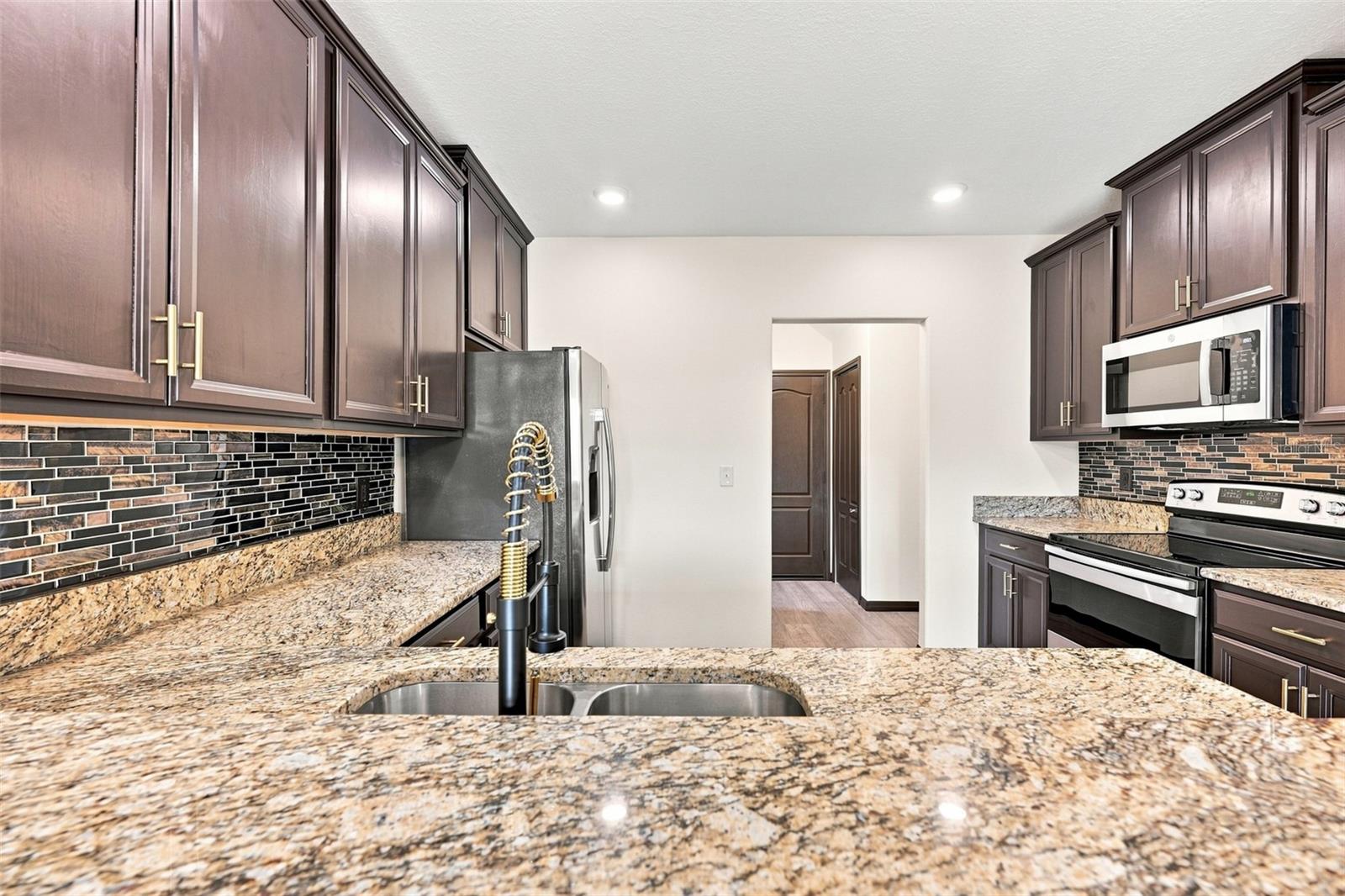 1403 TRAILWATER ST — photo 12