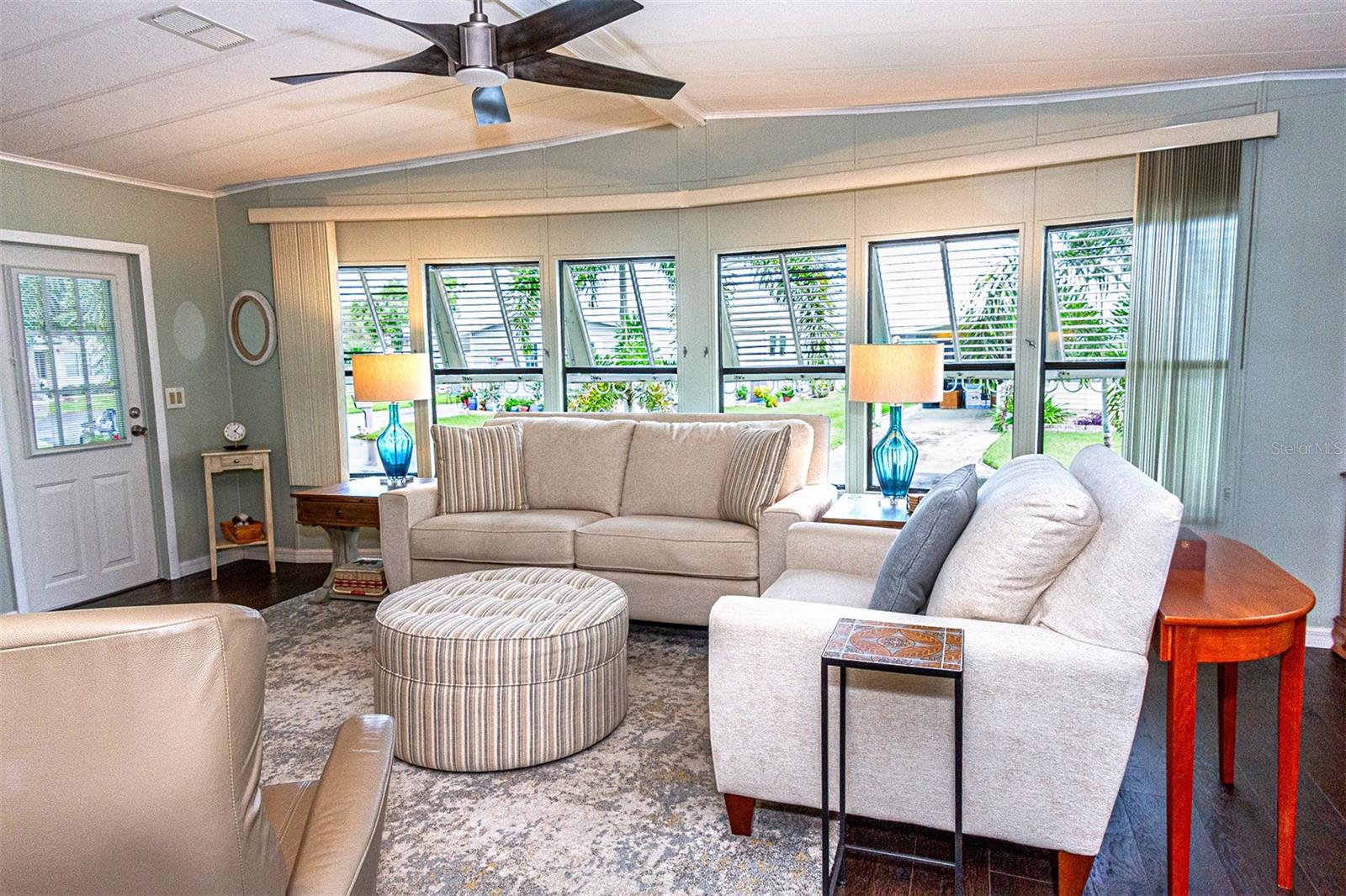 172 CLUBVIEW DR #5 — photo 4