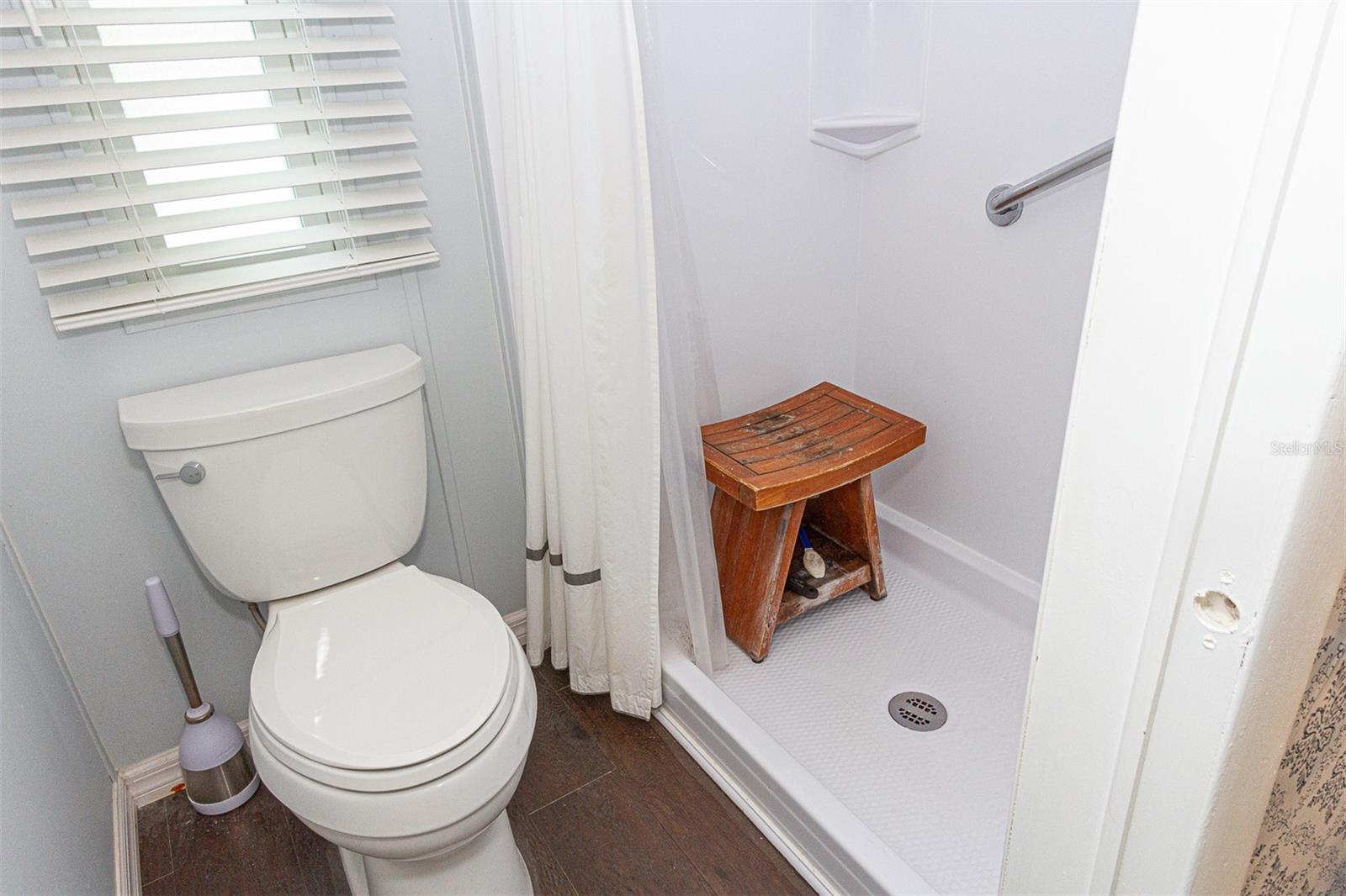 172 CLUBVIEW DR #5 — photo 22