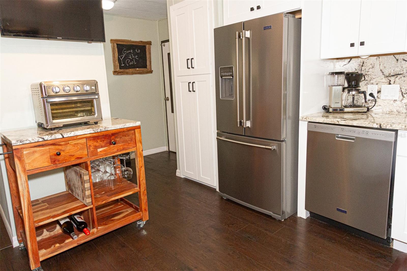 172 CLUBVIEW DR #5 — photo 13