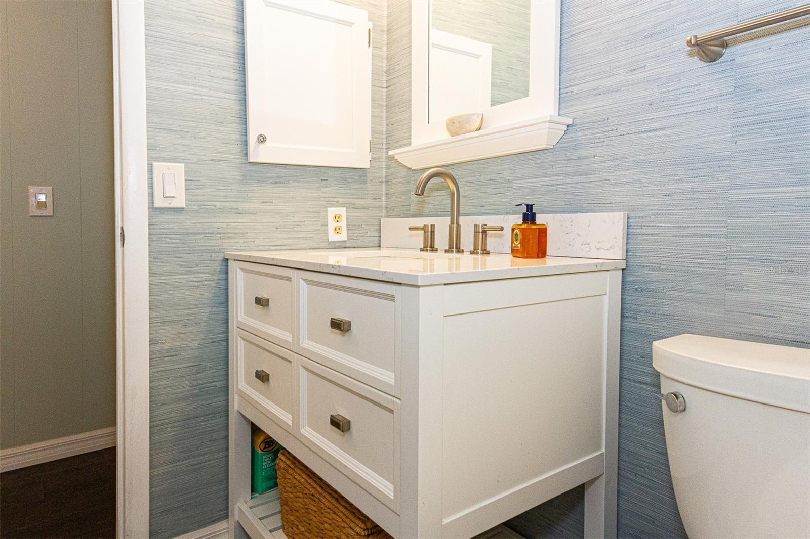 172 CLUBVIEW DR #5 — photo 26