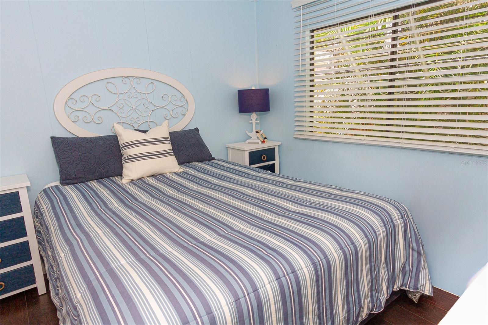 172 CLUBVIEW DR #5 — photo 24