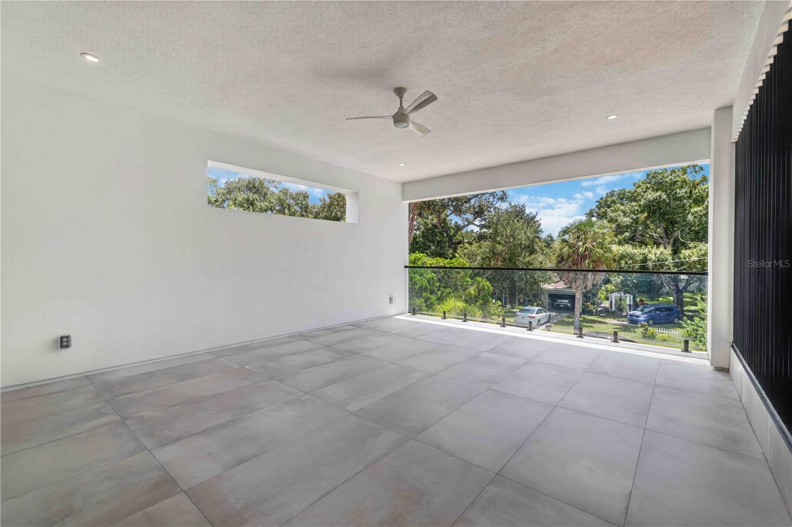 2419 HILLVIEW ST — photo 48
