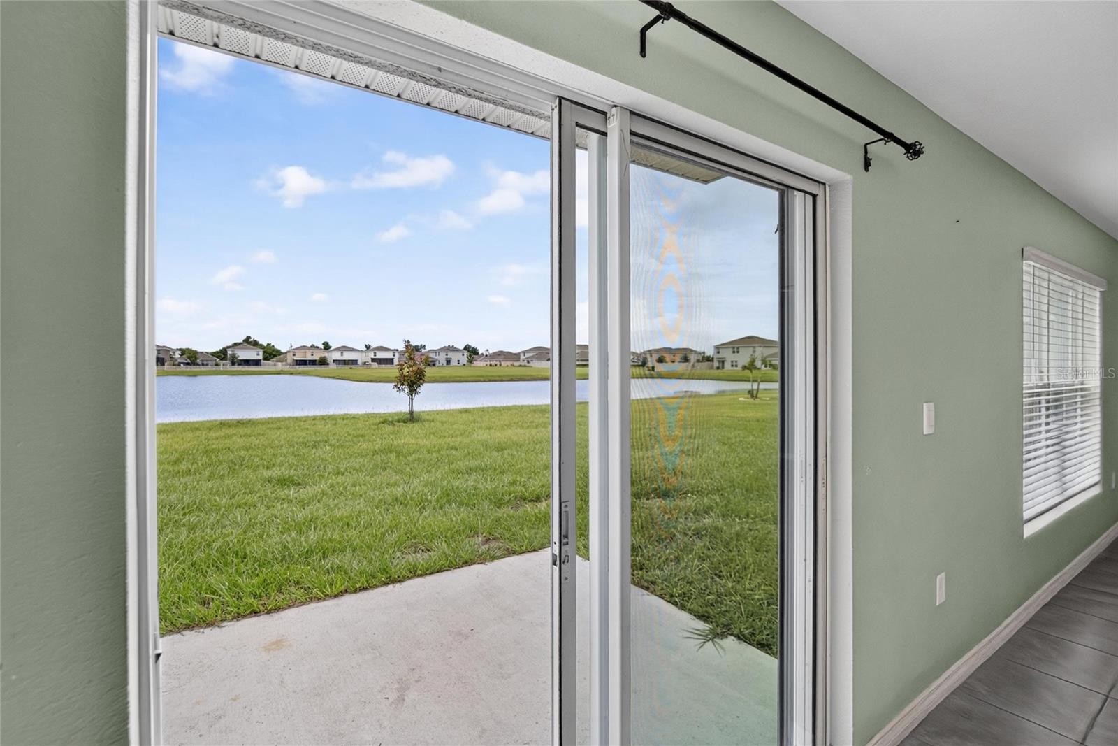 2818 GUMBO LIMBO DR — photo 16