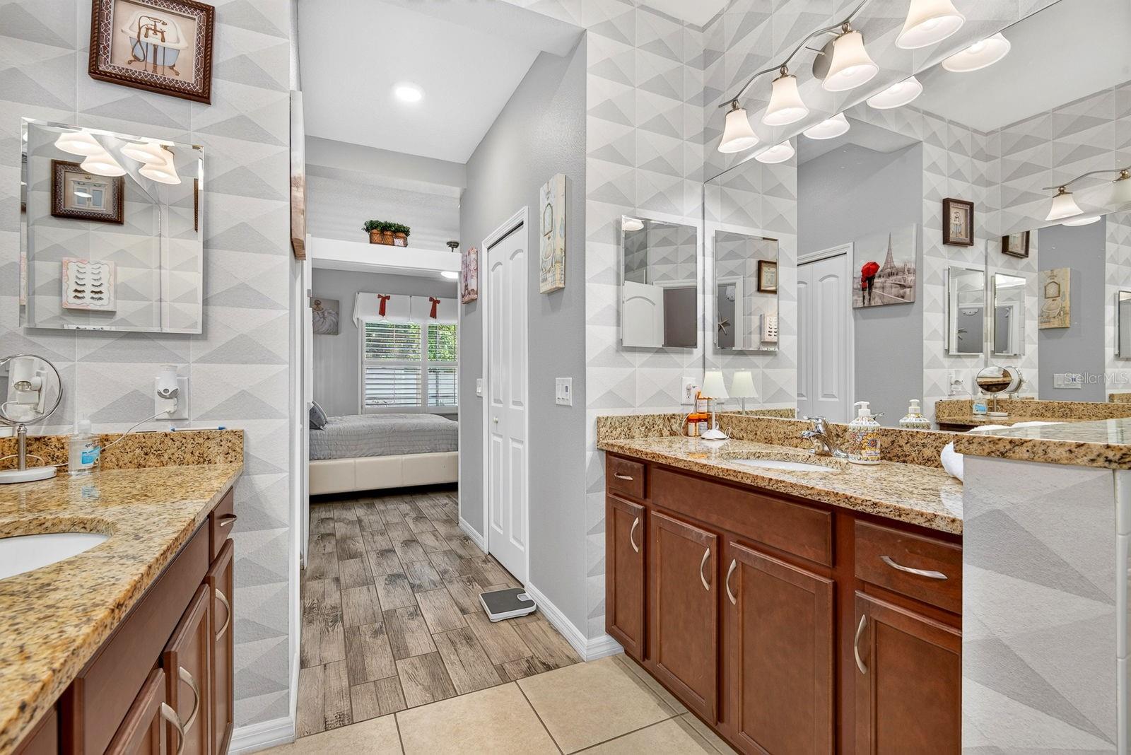 7010 PLAYA BELLA DR — photo 42