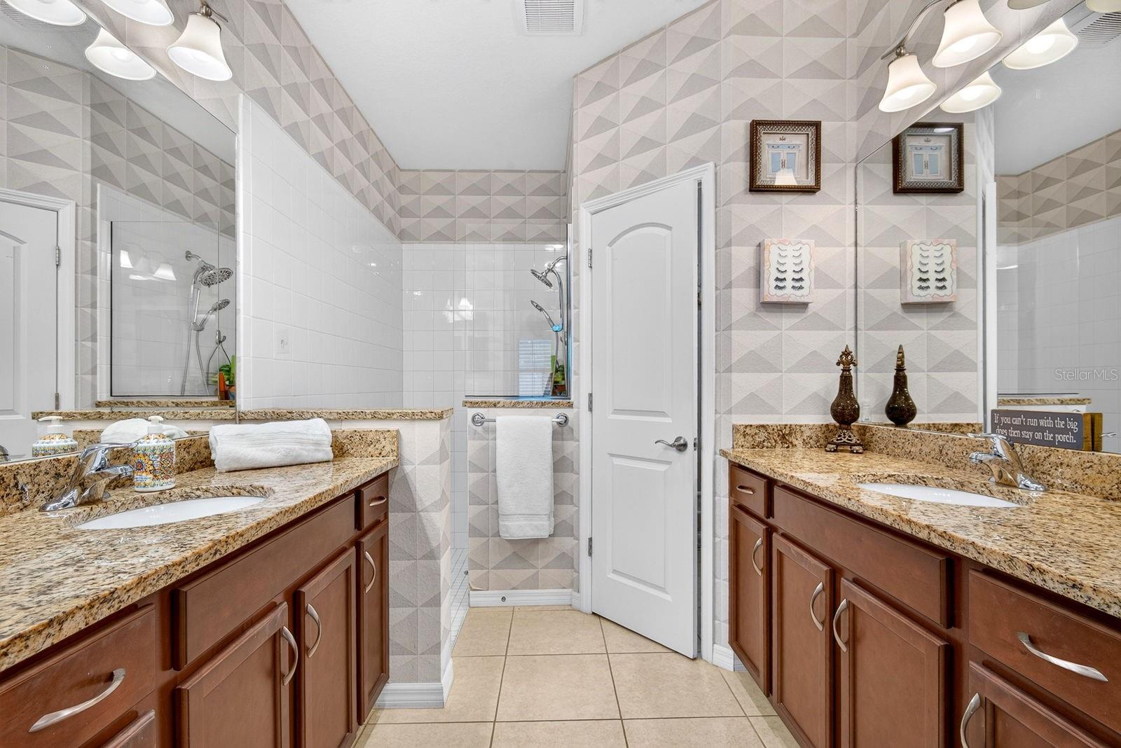 7010 PLAYA BELLA DR — photo 40