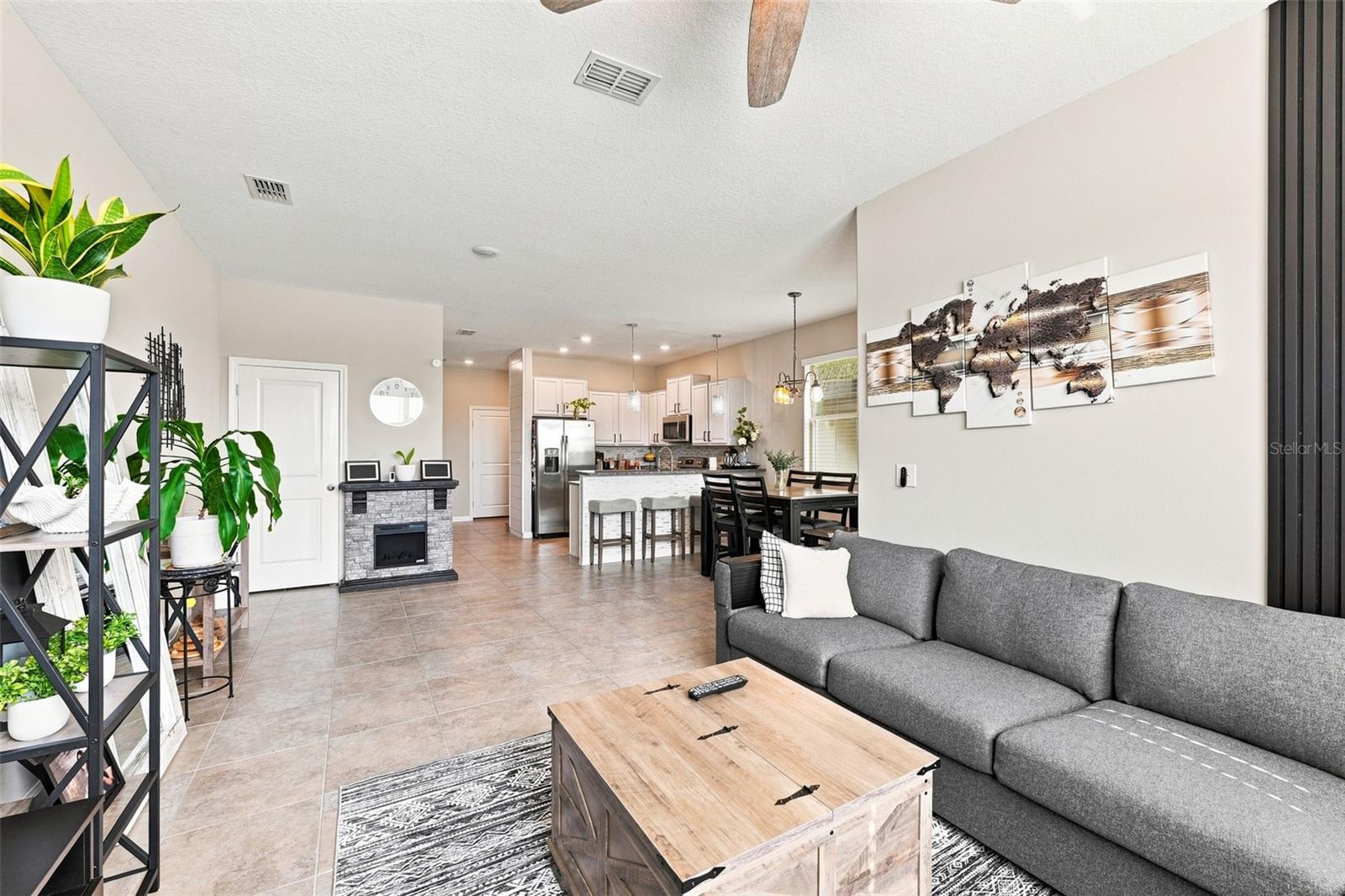 15548 FLORENCE HOLLOW PL — photo 5