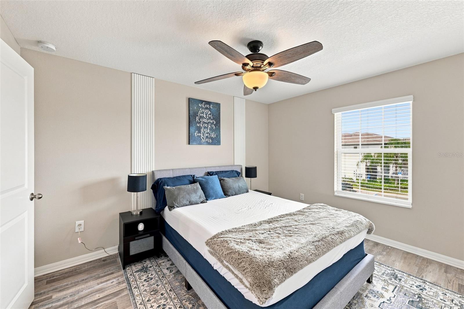 15548 FLORENCE HOLLOW PL — photo 23