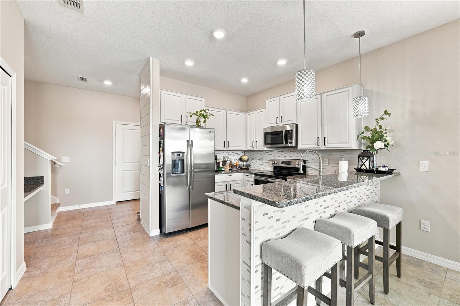 15548 FLORENCE HOLLOW PL — photo 9