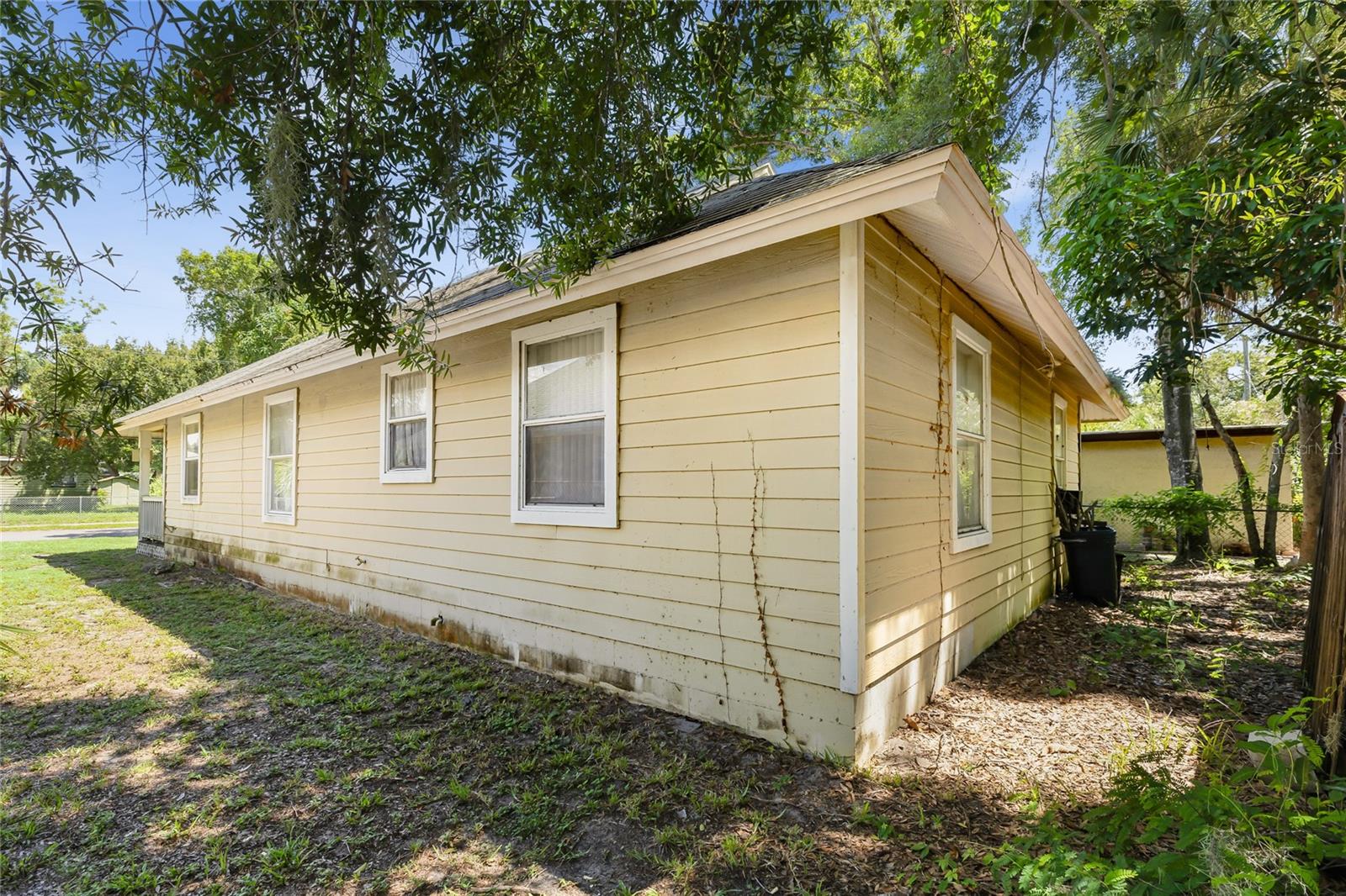 919 GOODRICH AVE — photo 11