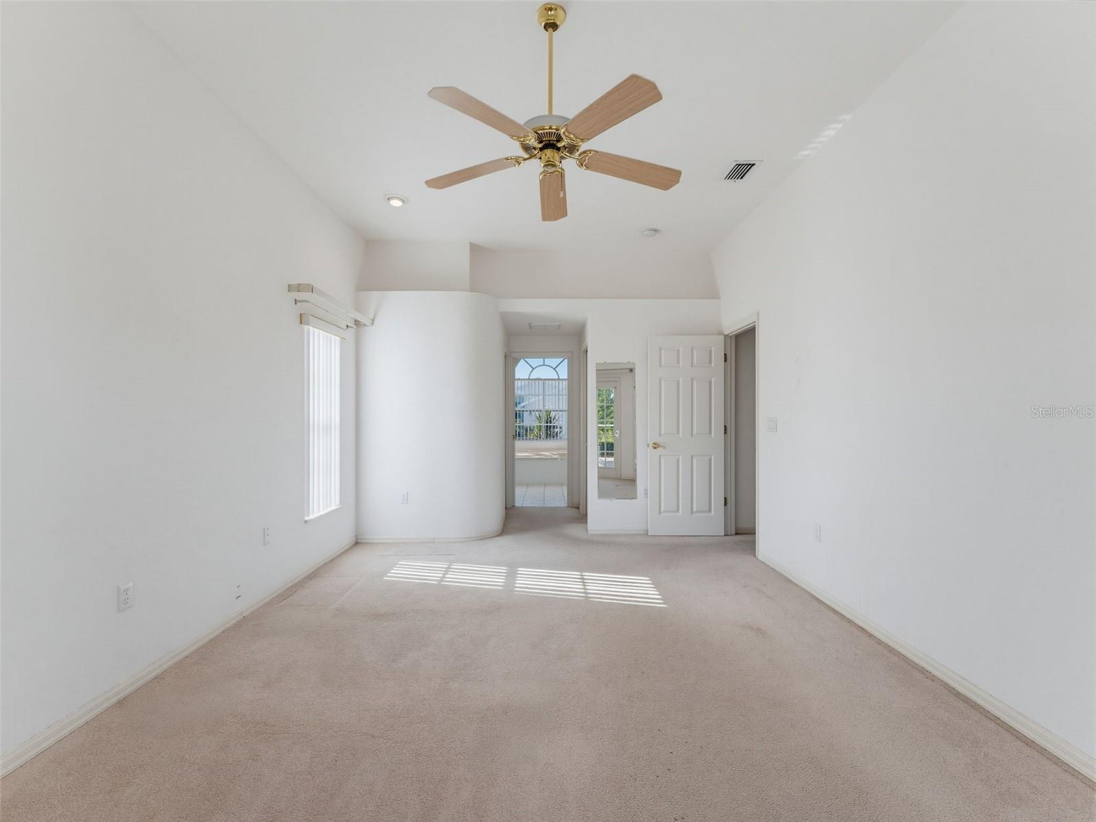 8425 DANBURY LN — photo 37