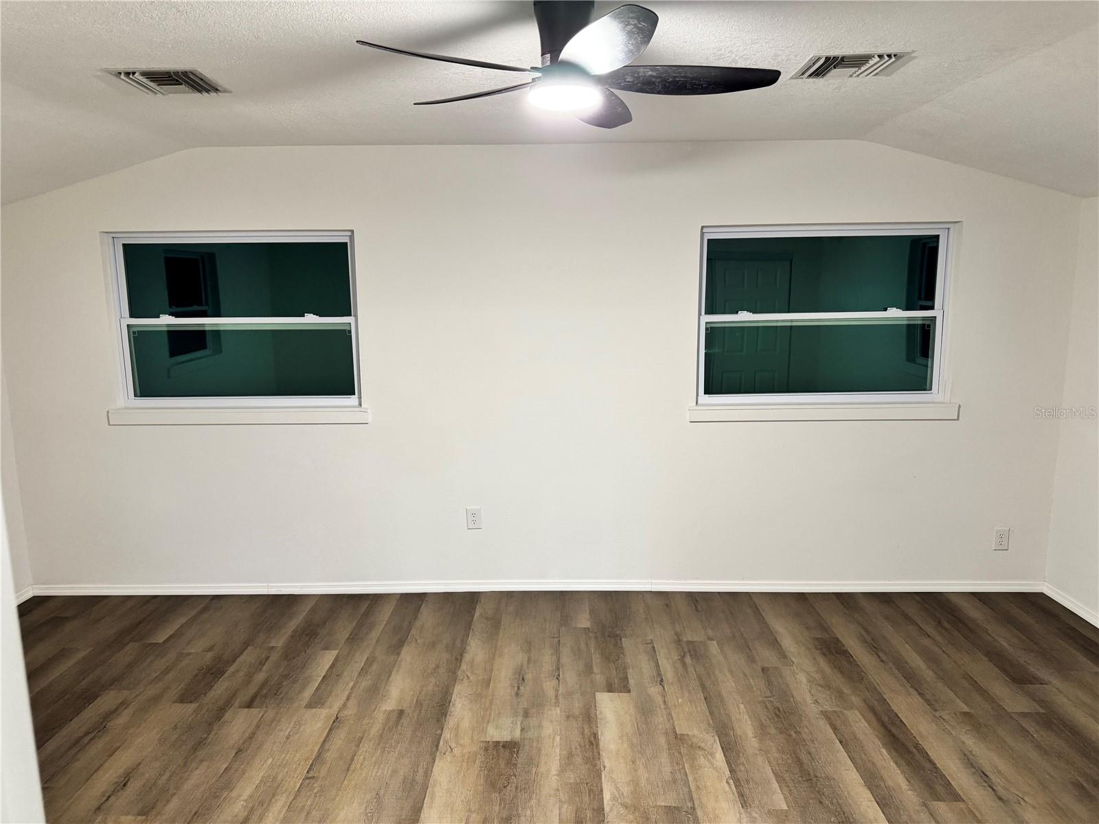 38839 MILLER AVE — photo 12