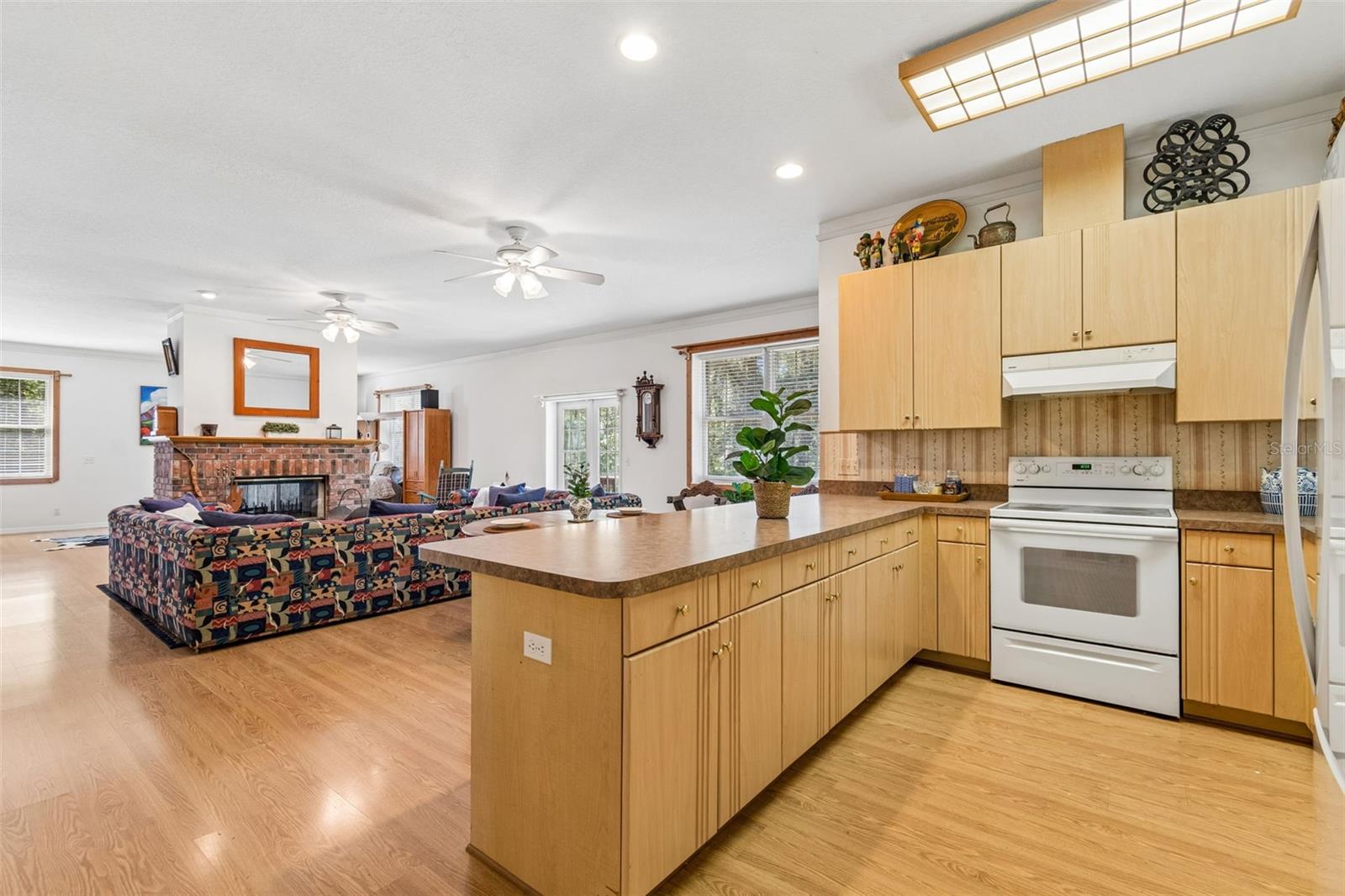 21835 VALHALLA WAY — photo 34