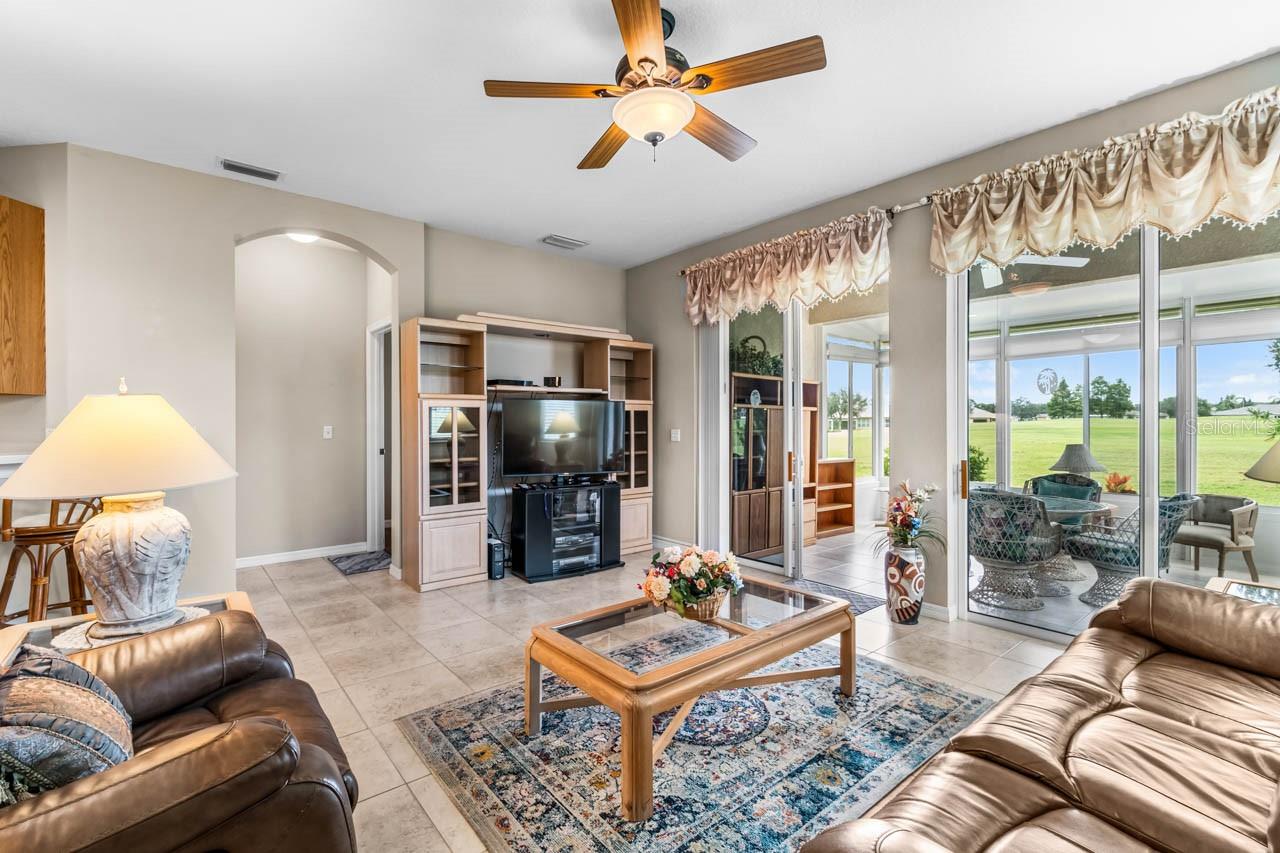 1160 JAMESON GREENS DR — photo 6
