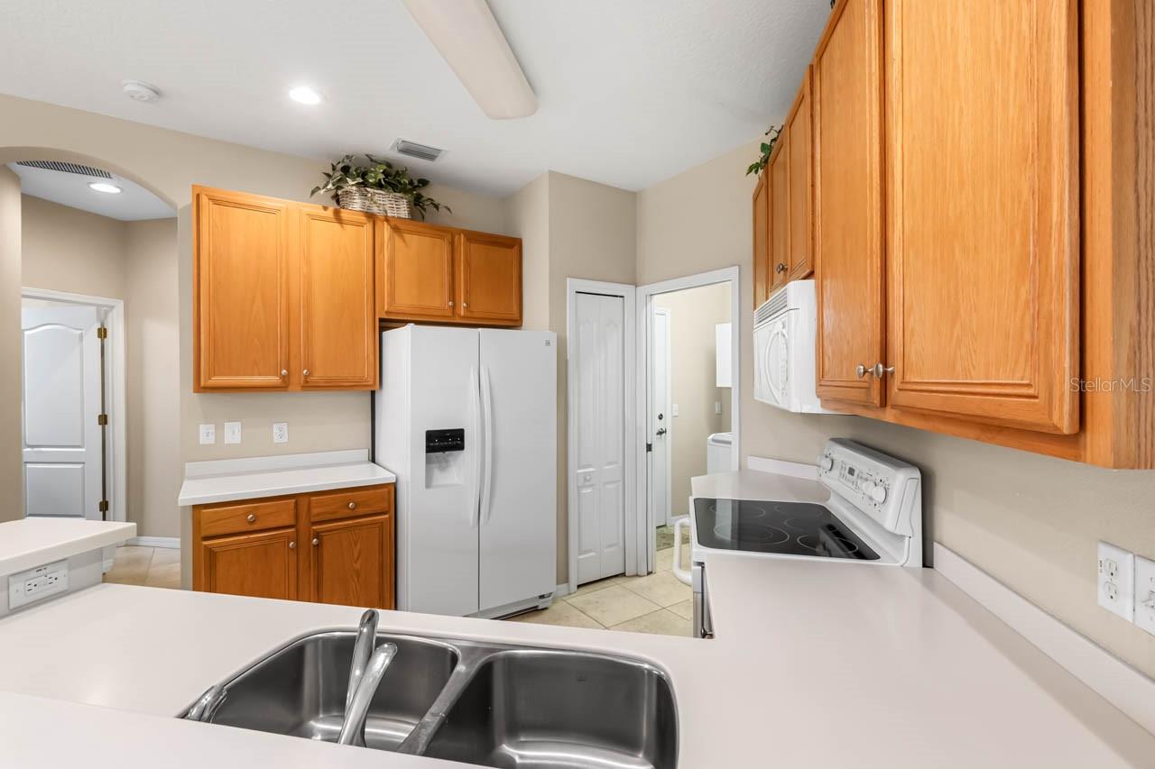 1160 JAMESON GREENS DR — photo 17
