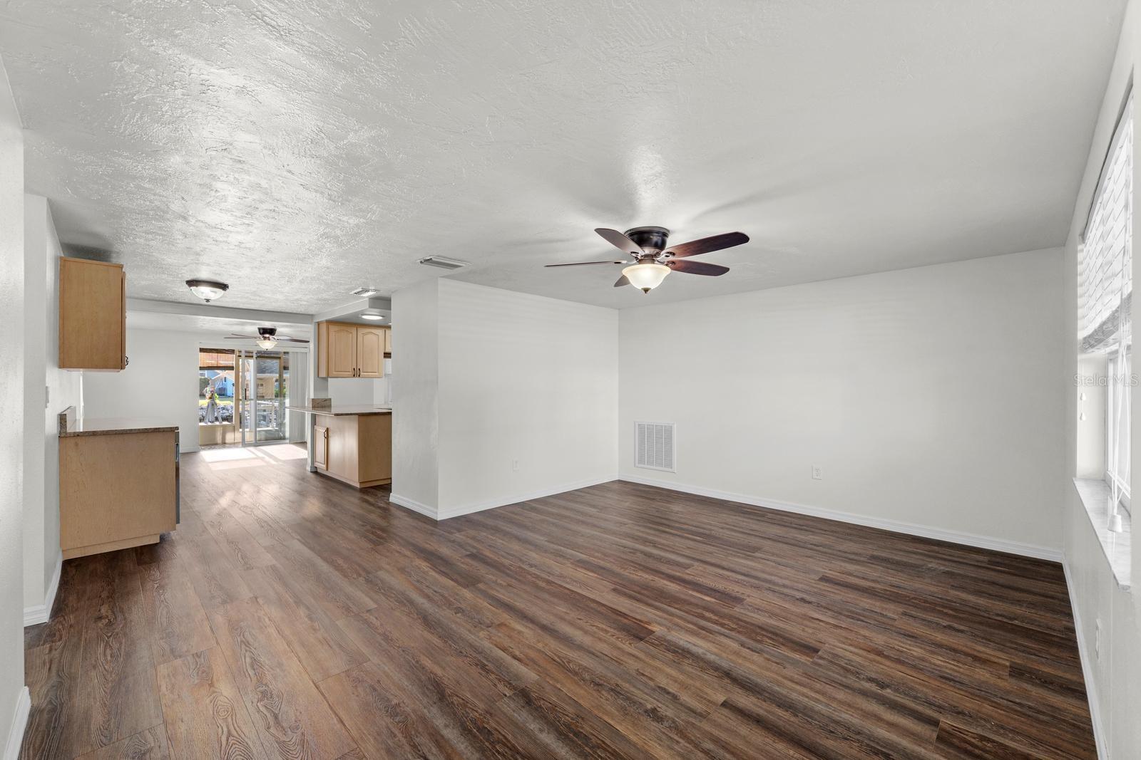 8505 OLD POST RD — photo 9