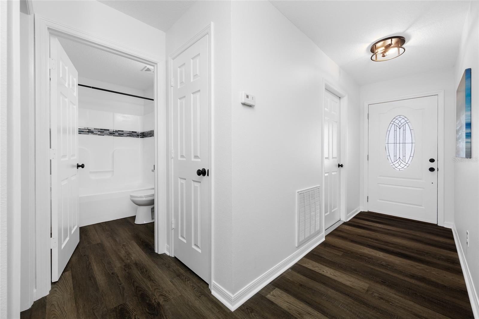 608 2ND ST SW — photo 8