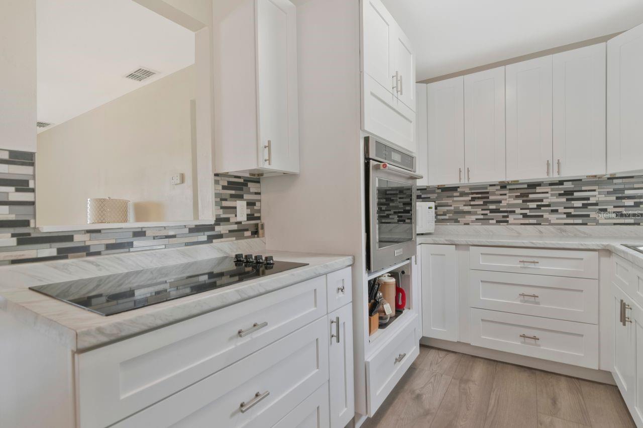 7713 W POWHATAN AVE — photo 12