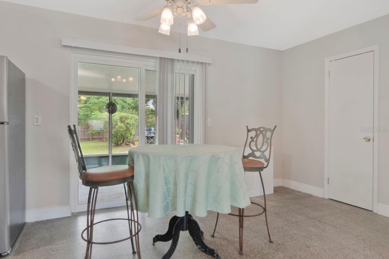 7713 W POWHATAN AVE — photo 8
