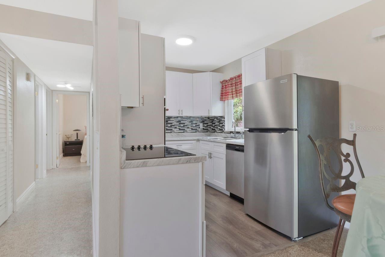 7713 W POWHATAN AVE — photo 9