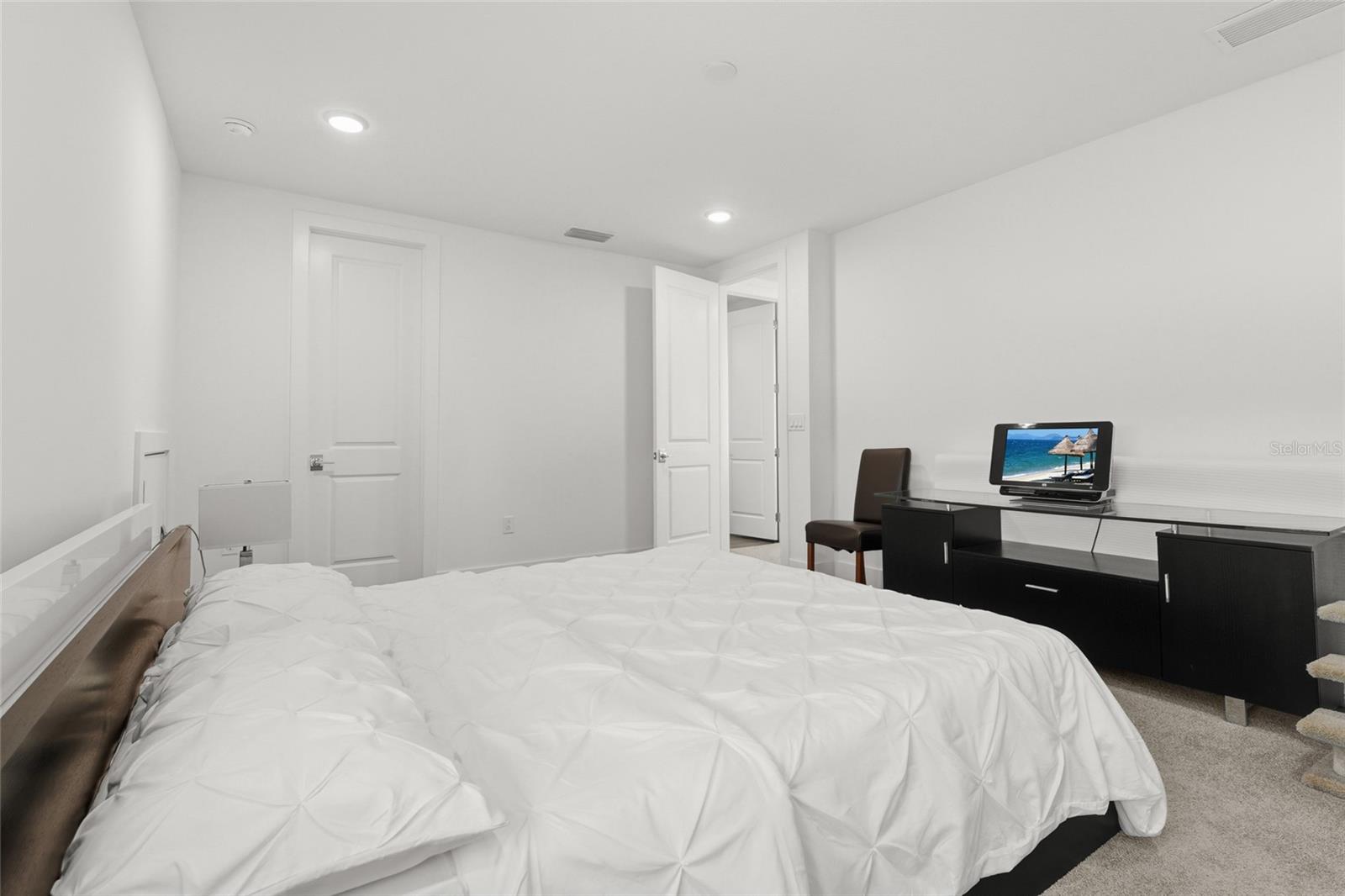 5060 KIVA CIR — photo 50