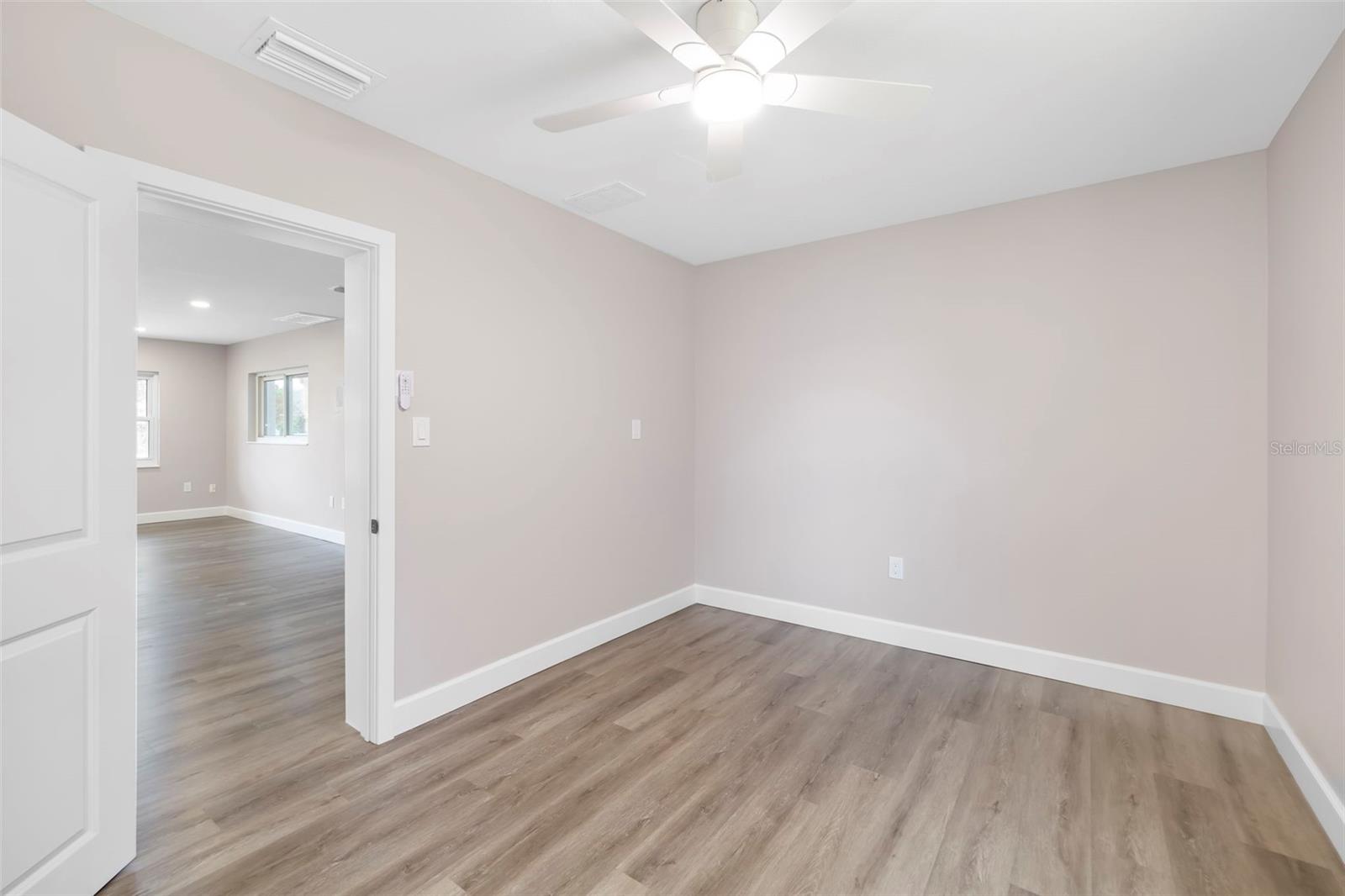 2253 GOLDENROD ST — photo 19