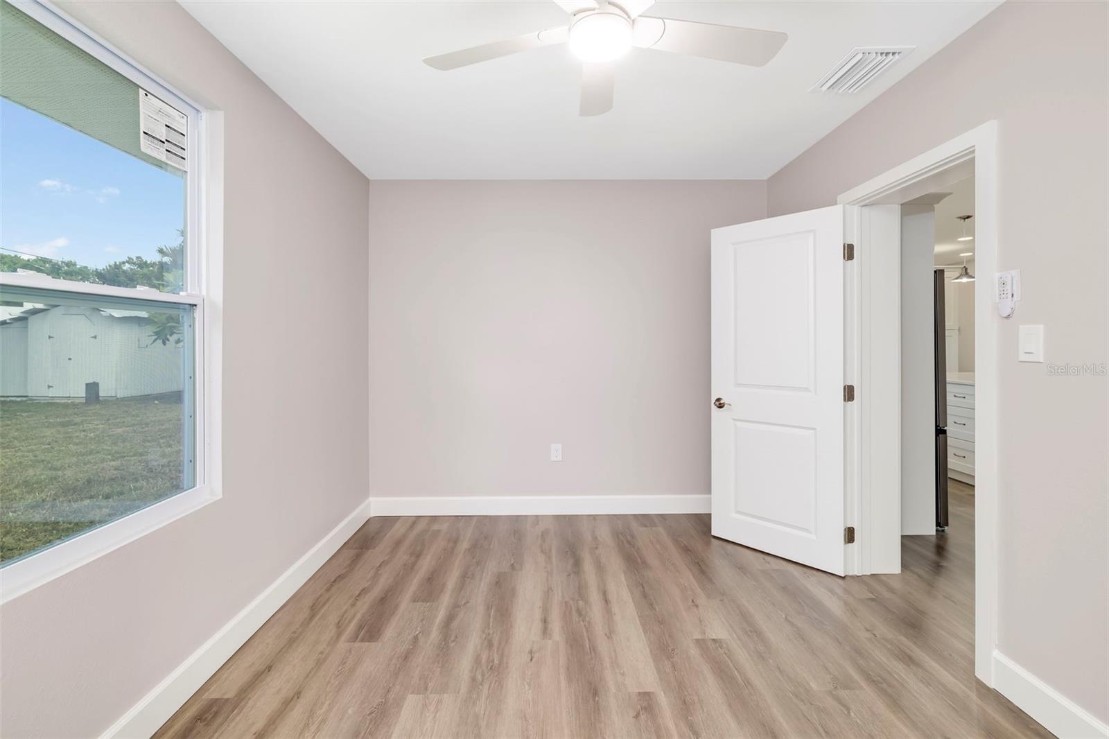 2253 GOLDENROD ST — photo 20