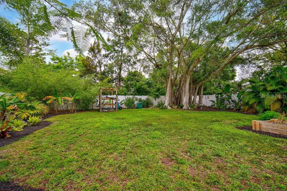463 ACACIA DR — photo 5