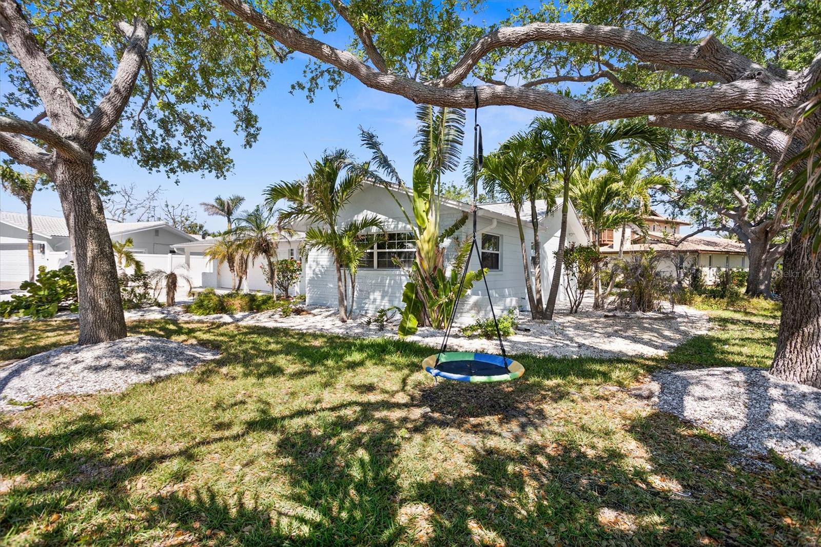 10001 S YACHT CLUB DR — photo 5