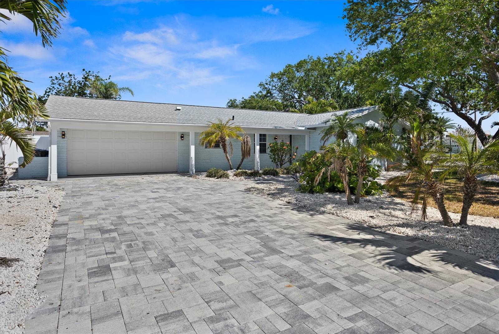 10001 S YACHT CLUB DR — photo 3