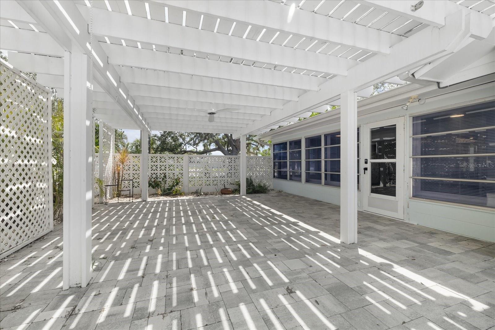 10001 S YACHT CLUB DR — photo 42