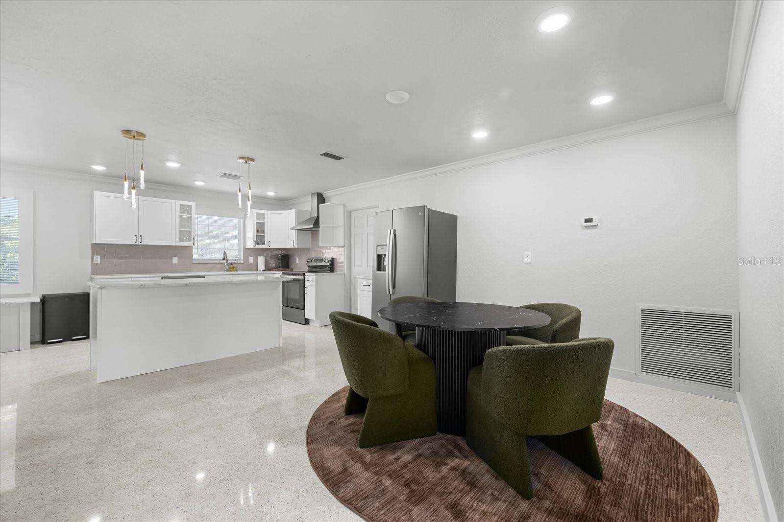 10001 S YACHT CLUB DR — photo 28