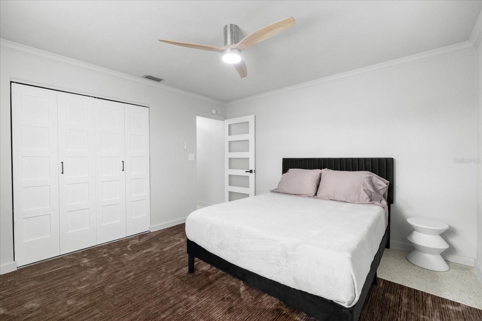 10001 S YACHT CLUB DR — photo 35