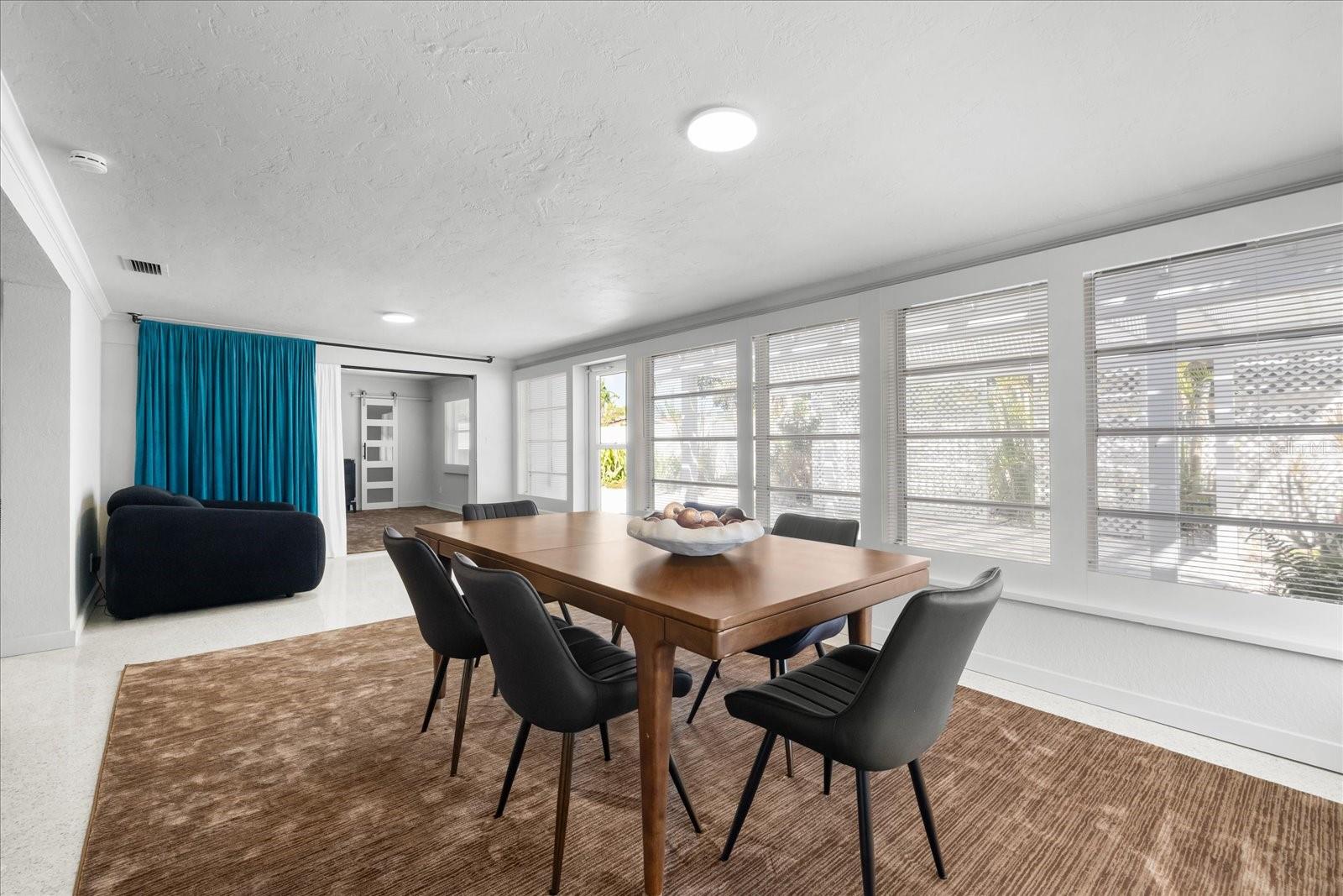 10001 S YACHT CLUB DR — photo 25