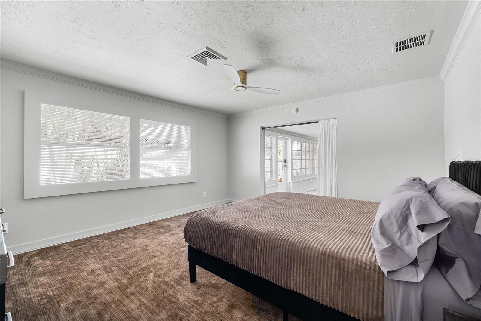 10001 S YACHT CLUB DR — photo 32